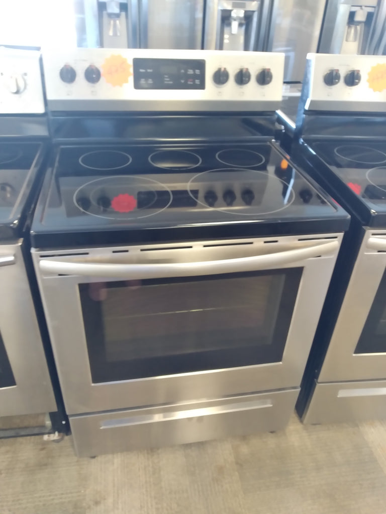 ST Frigidaire FFEF3054TSC