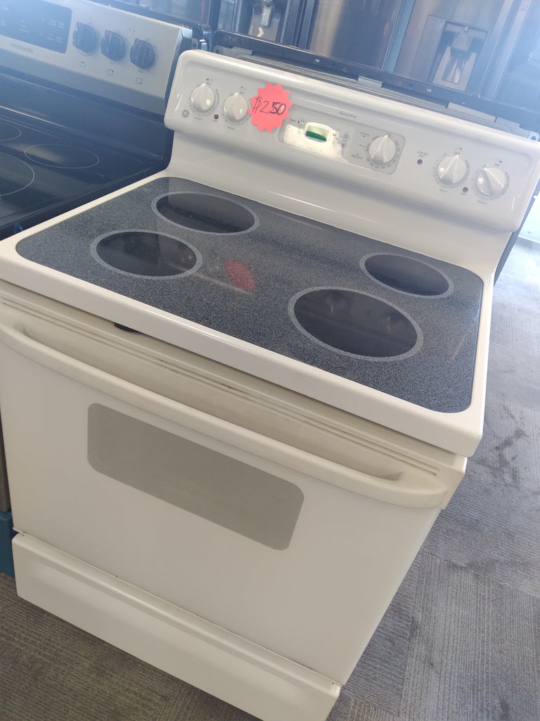 Stove GE JBP64W0B5WW