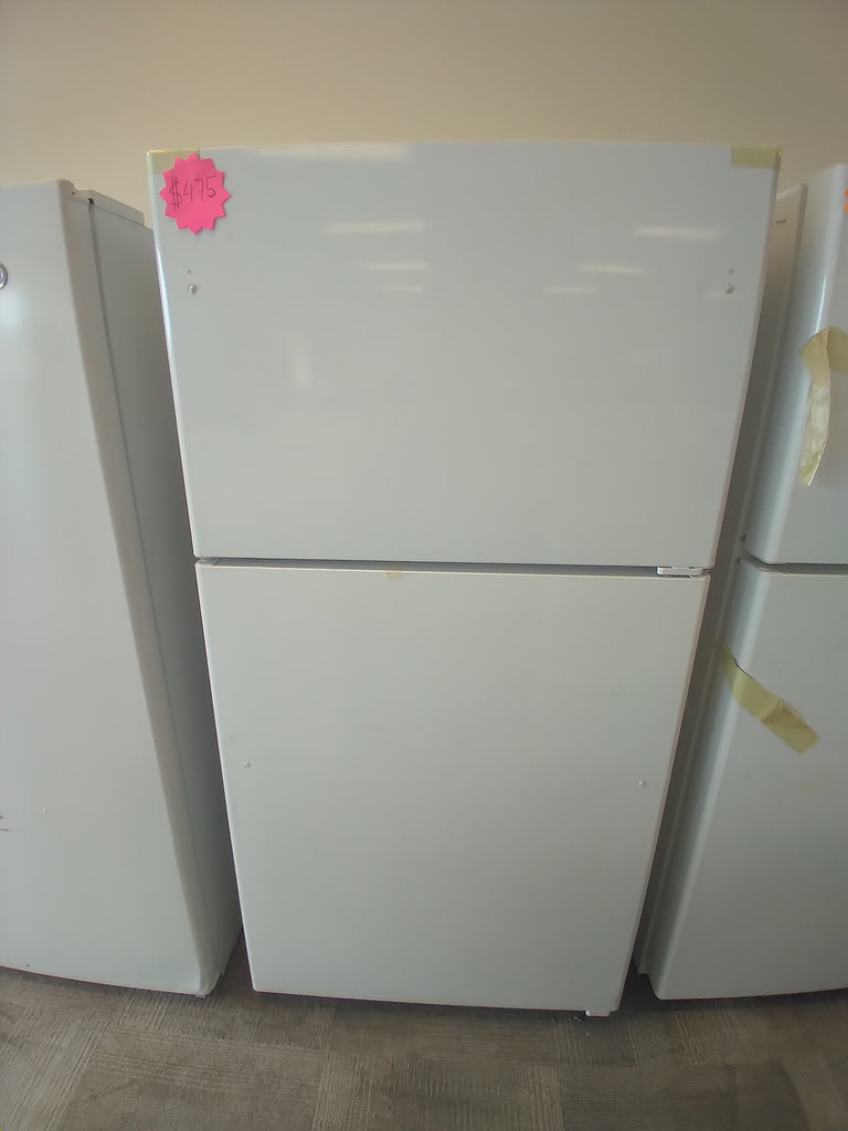 Refrigerator GE (Scratch and dent) GTS22KGNBRWW